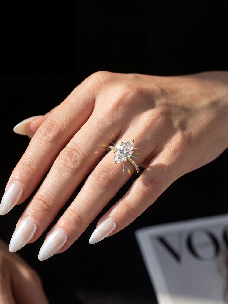 Prawdziwy pierścionek z moissa – Moissanite Engagement Ring 1 Carat recenzja i cena