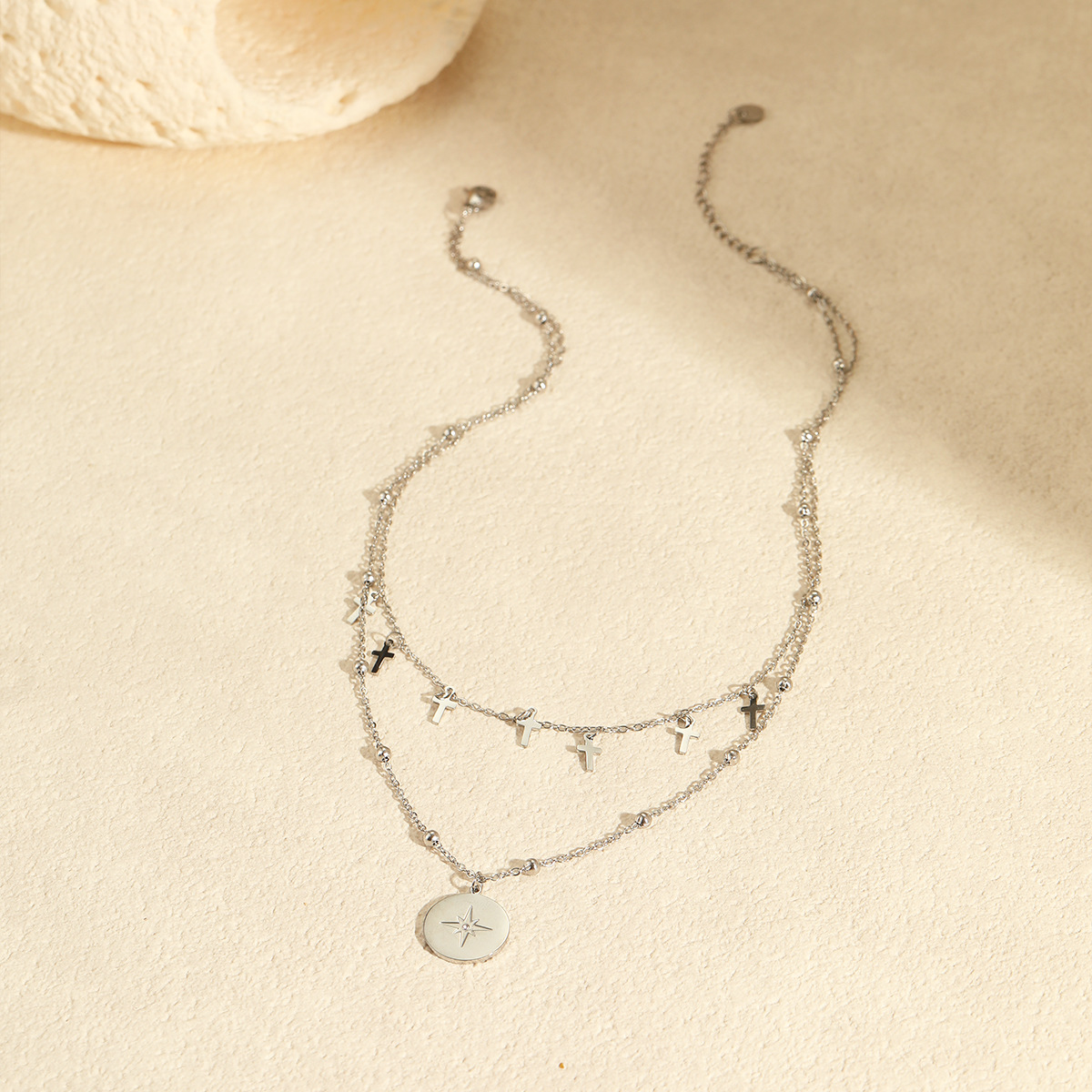 Naszyjnik z podwójnym krzyżem  – Layered Pendant Necklace Aesthetic recenzja i cena