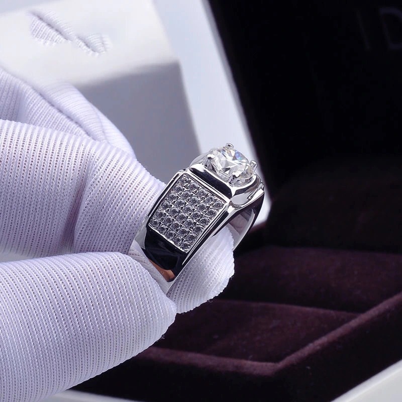Nowa symulacja czterech pazuró – Moissanite Engagement Ring 1 Carat recenzja i cena