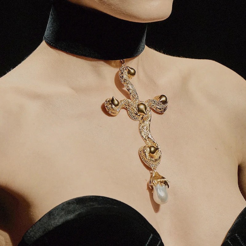 Naszyjnik z zawieszką w stylu  – Pearl Choker Necklace Vintage recenzja i cena
