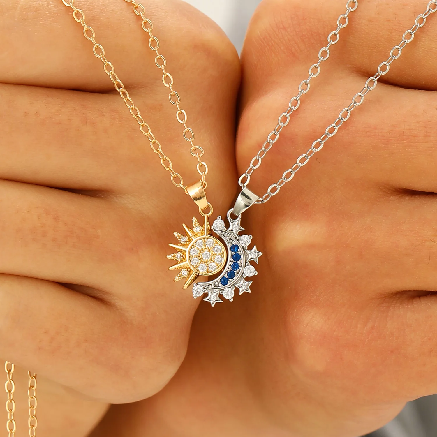 Moda błyszczący Rhinestone sło – Magnetic Couple Matching Necklaces recenzja i cena