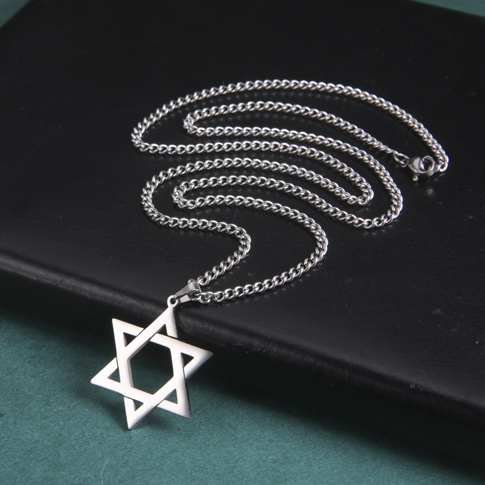 Naszyjnik z zawieszką w kształ – Necklaces recenzja i cena